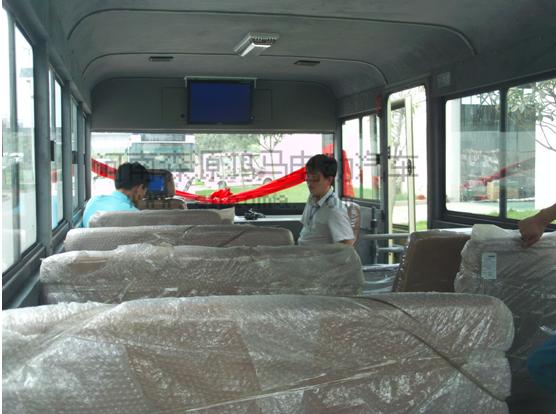 鴻馬軍工電動(dòng)客車 m.kapadigitalmedia.com