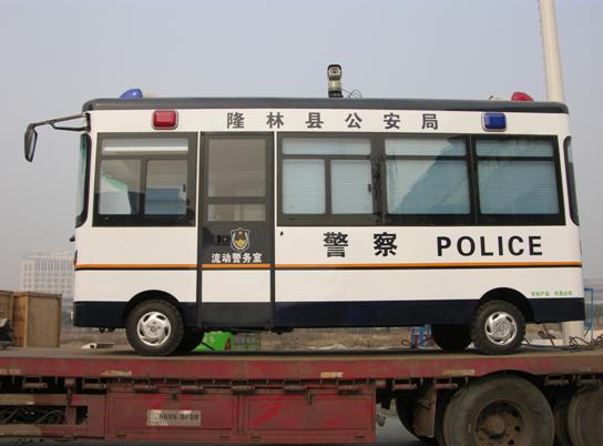 隆林流動(dòng)警務(wù)室 鴻馬電動(dòng)汽車